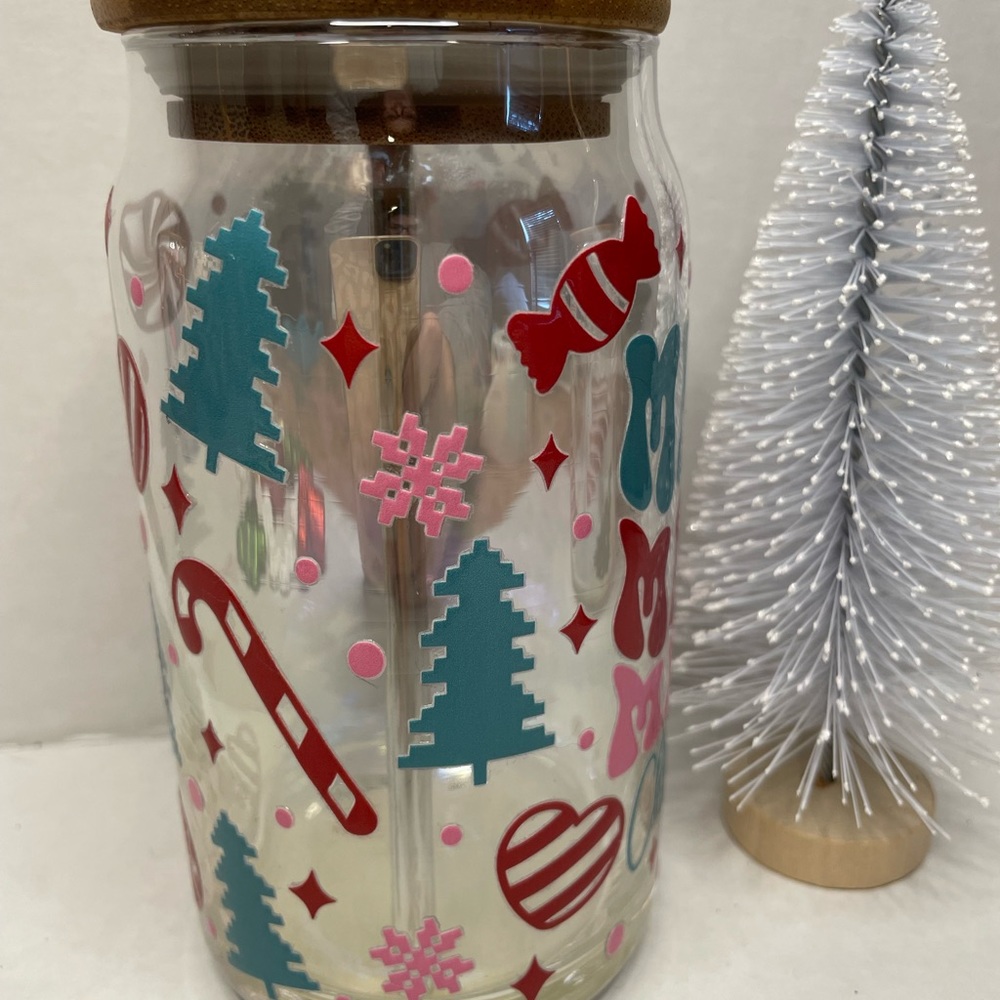Merry 16 oz Libbey glass